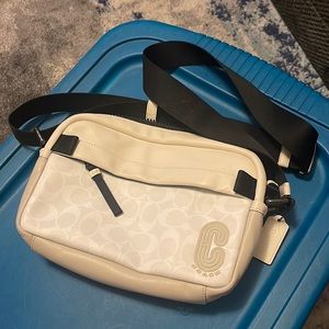 Coach crossbody purse